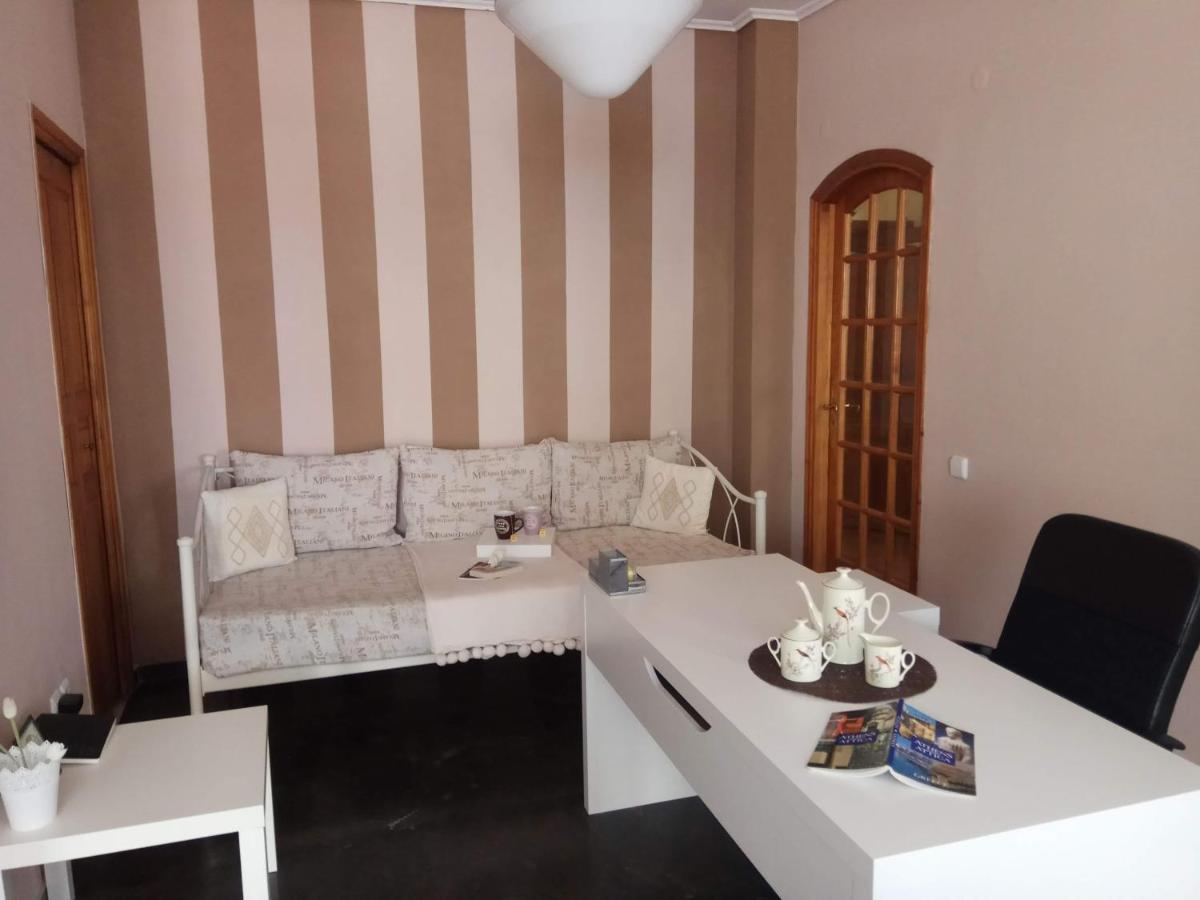 Downtown Across National Archaeological Museum Apartment Атина Екстериор снимка